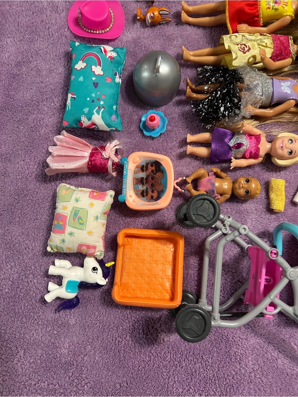Barbie Doll Barbie Little Sister Chelsea Kelly LOT and accessories clothes - Picture 5 of 7